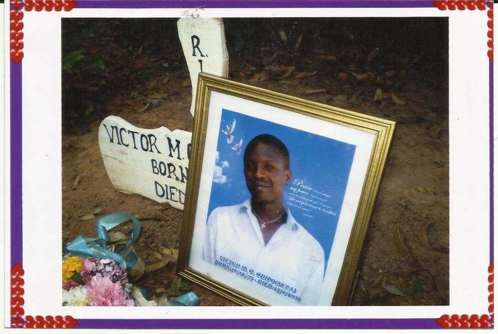 Victor's Picture on the Grave